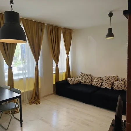Stylish 2-room Near Old Town Parking *